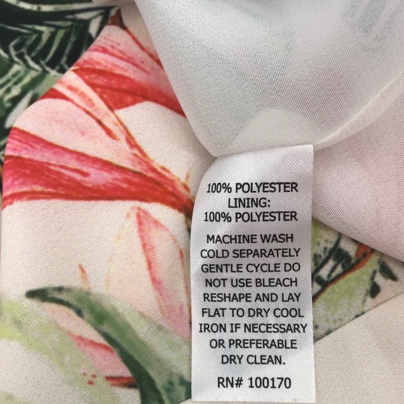 Adrienne Vittadini cold shoulder floral top - Picture 6 of 7